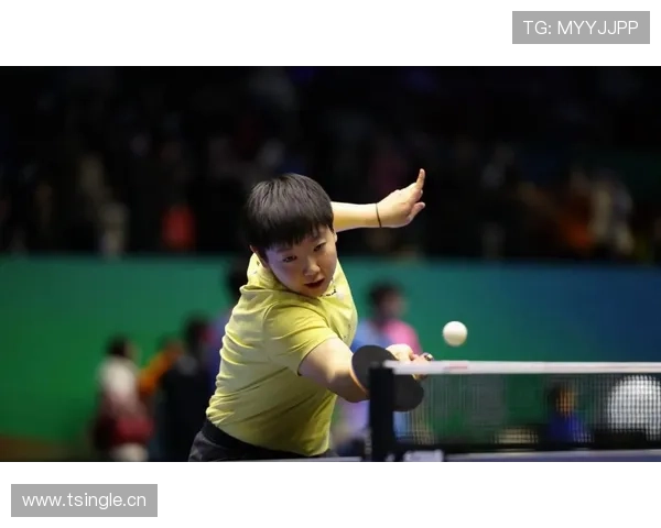 孙颖莎那生活真不是盖的，训练场和豪宅里判若两人！