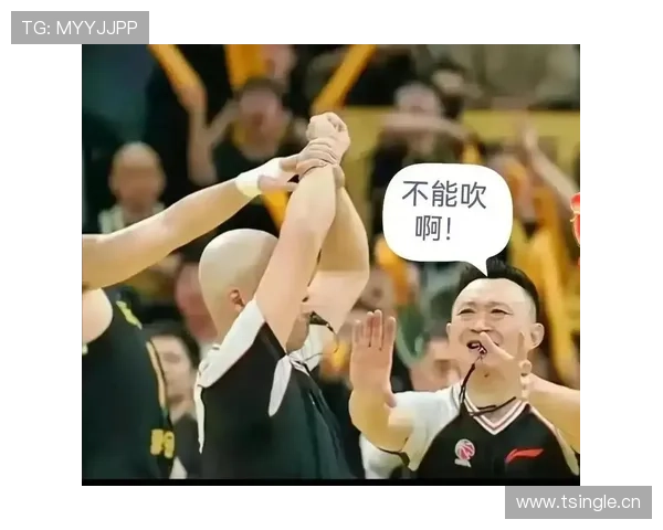 篮球快攻犯规到底怎么判？掌握这几点避免被吹罚